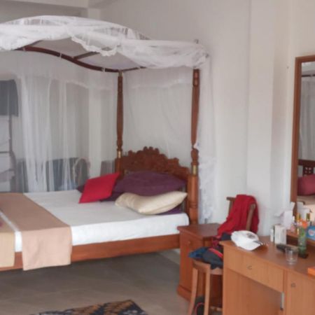 Coral Reef Guest Hotel Beruwala Exterior foto