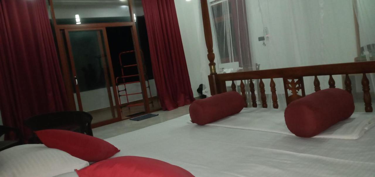 Coral Reef Guest Hotel Beruwala Exterior foto