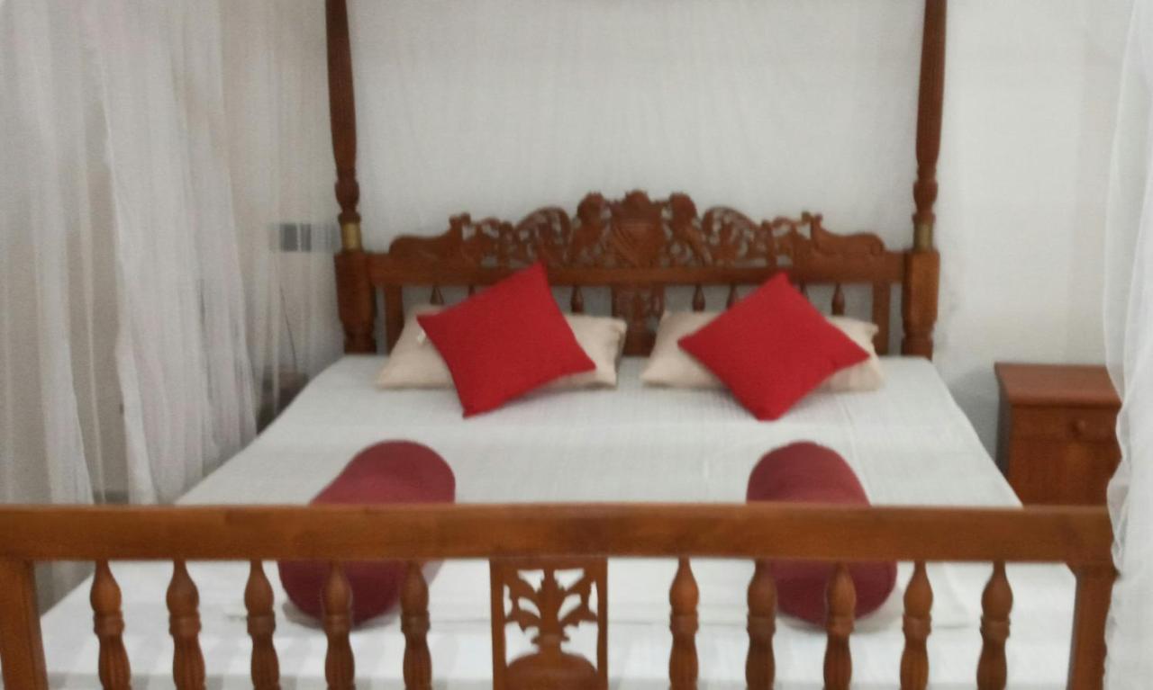 Coral Reef Guest Hotel Beruwala Exterior foto